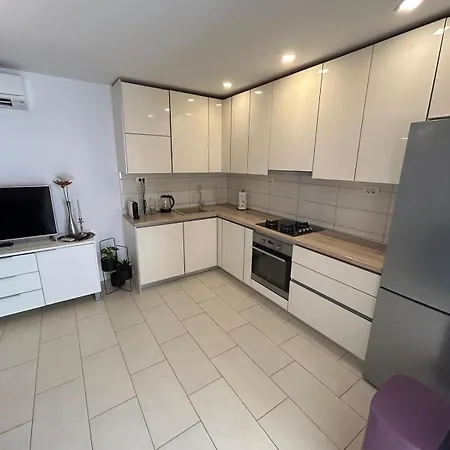 Spacious In Maria Makarska